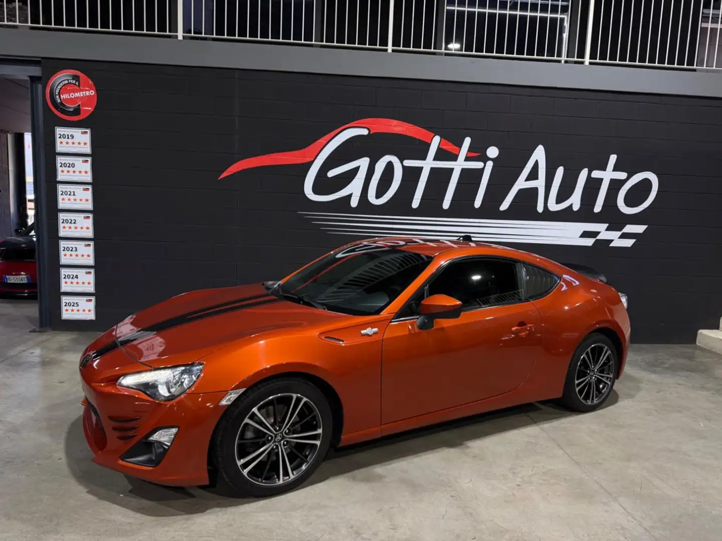 Toyota GT86 2.0 ORANGE EDITION SCARICO CON VALVOLE Orange - 2