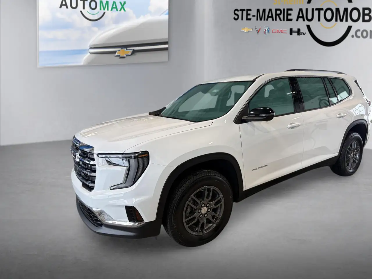 GMC Acadia снимка GMC Acadia