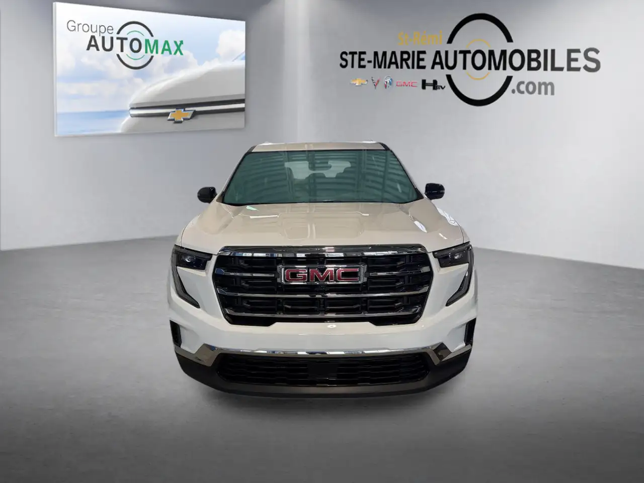 GMC Acadia снимка GMC Acadia