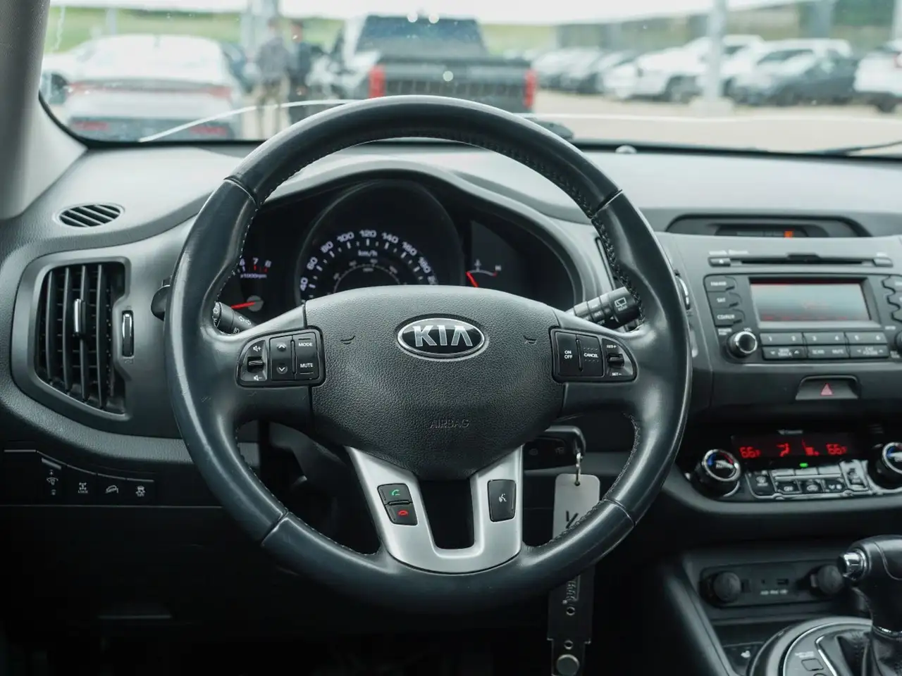 Kia Sportage снимка Kia Sportage