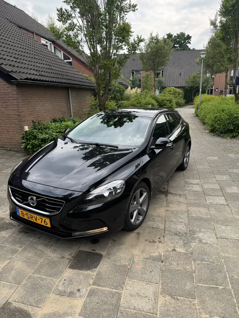Volvo V40 1.6 D2 Kinetic Zwart - 2