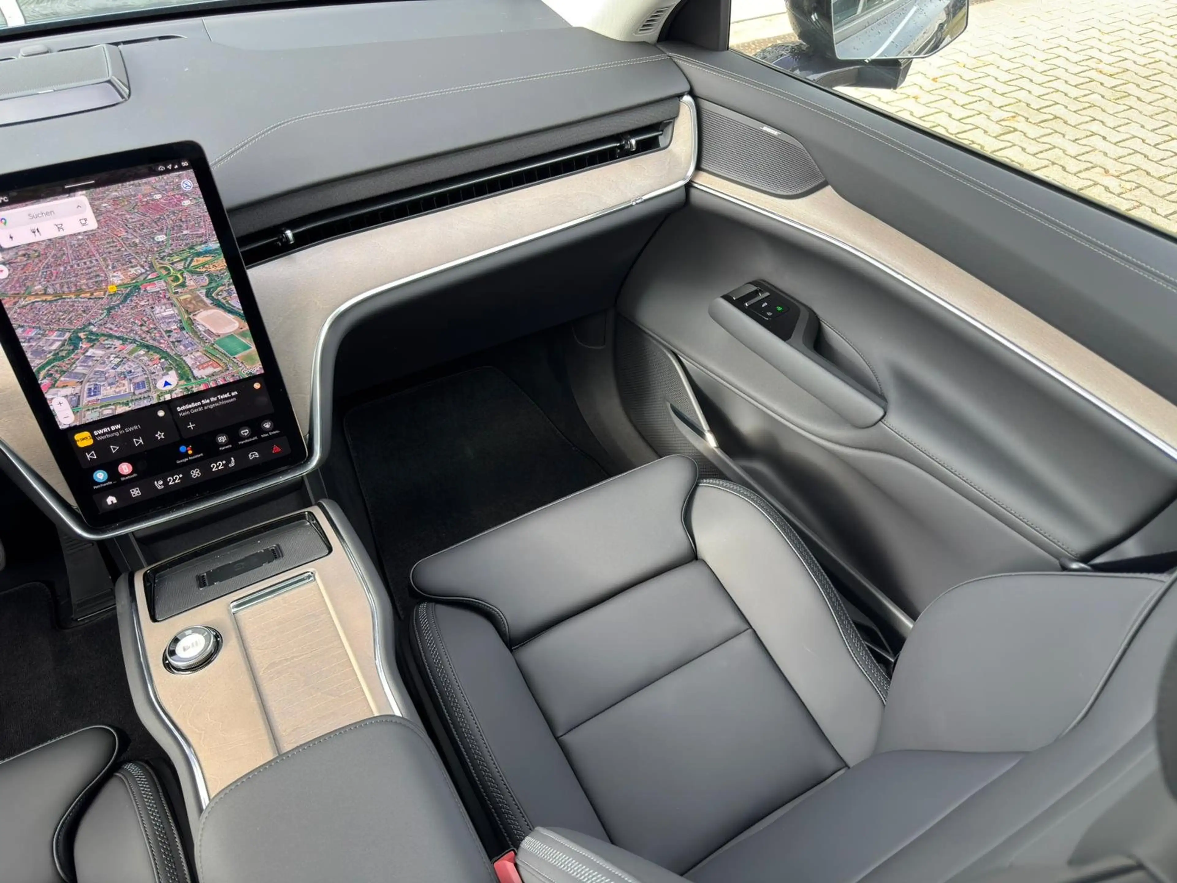 Volvo EX90 Ultra Twin Motor AWD — photo 8