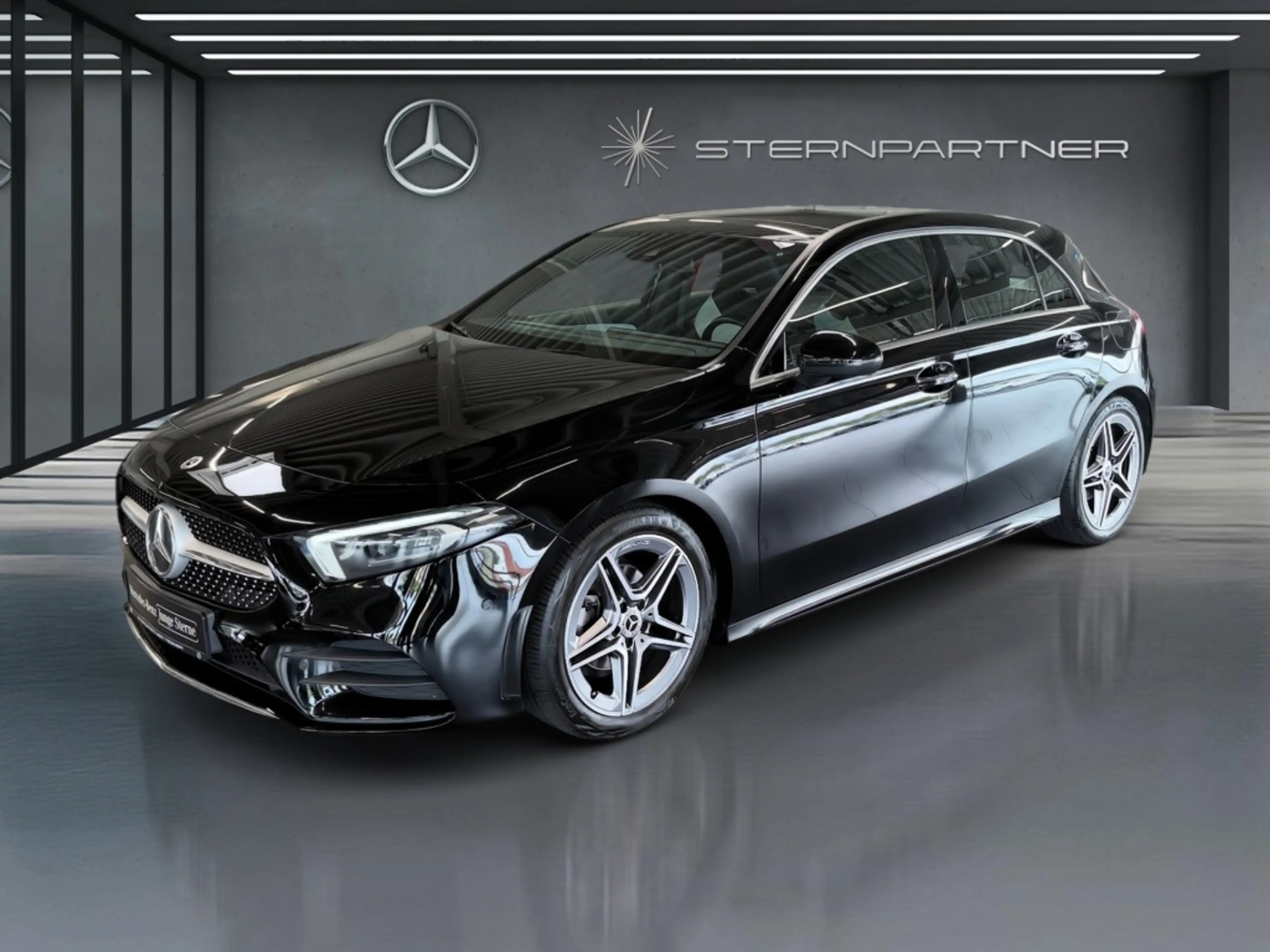 Mercedes-Benz A 180 "Advanced" AMG+MBUX+Ambiente+Mbeam+KAMERA