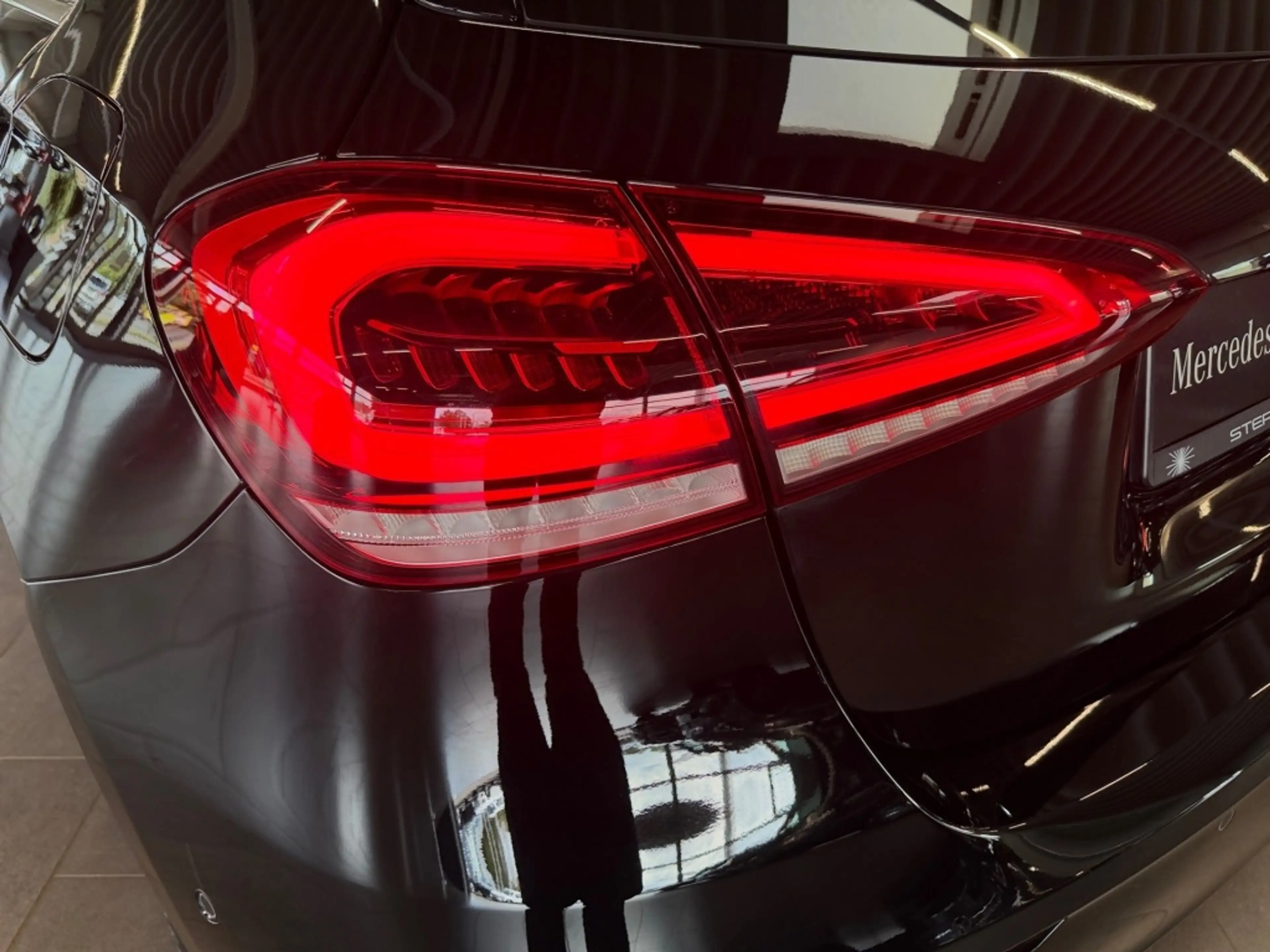 Mercedes-Benz A 180 "Advanced" AMG+MBUX+Ambiente+Mbeam+KAMERA — photo 11