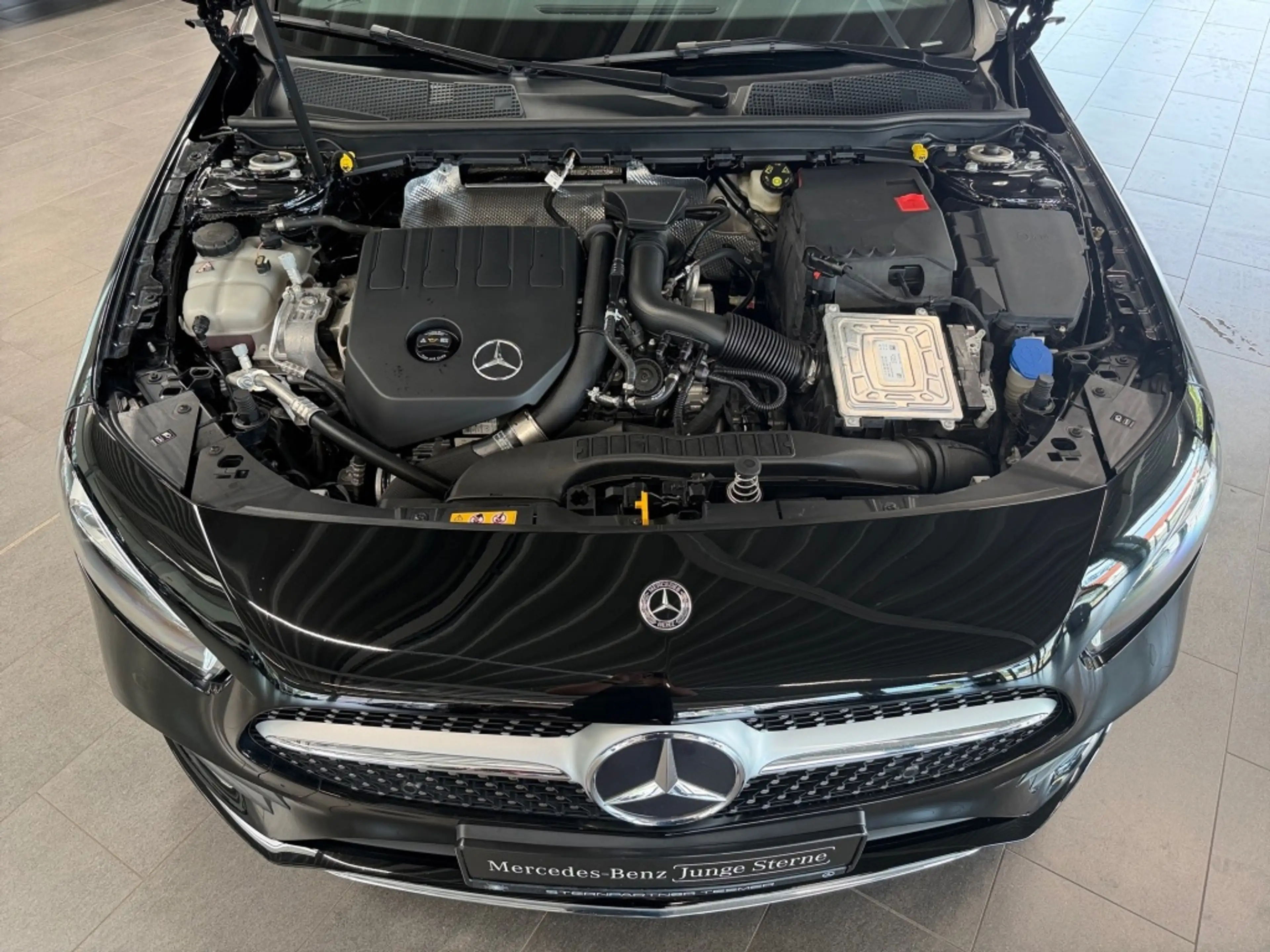 Mercedes-Benz A 180 "Advanced" AMG+MBUX+Ambiente+Mbeam+KAMERA — photo 5
