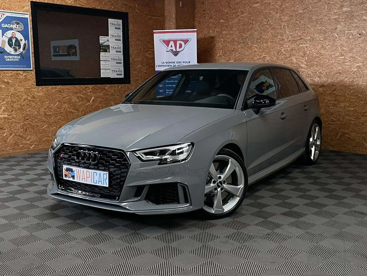Audi RS3 Sportback 2.5 TFSI Quattro S-Tronic **Gris Nardo** Gris - 2