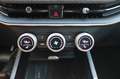 Skoda Superb Kombi 2,0 TDI Selection DSG Schwarz - thumbnail 15