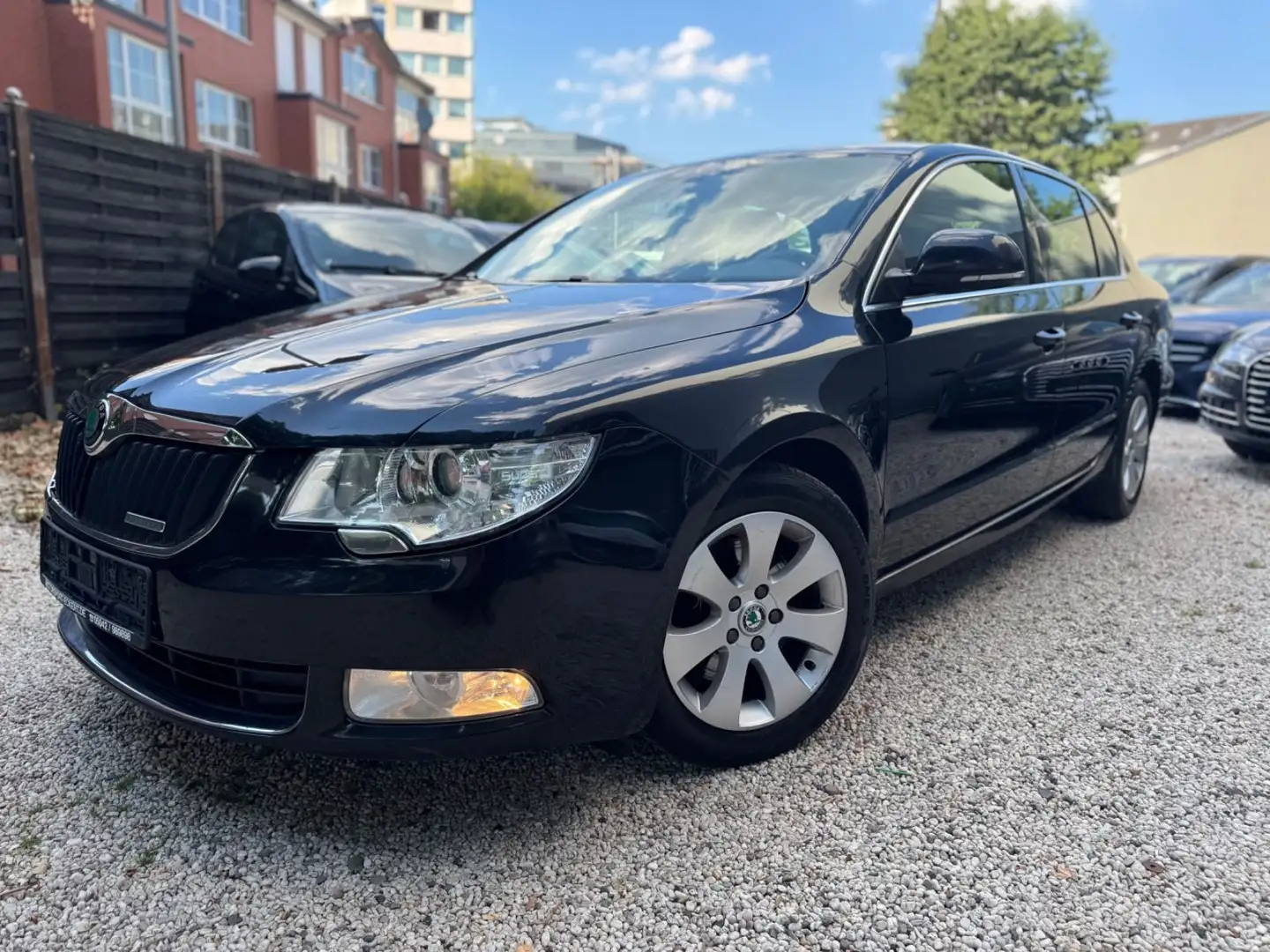 Skoda Superb 1.6TDI Greenline/KLIMA/XENON/TEMP/SHZ/DVD Noir - 2