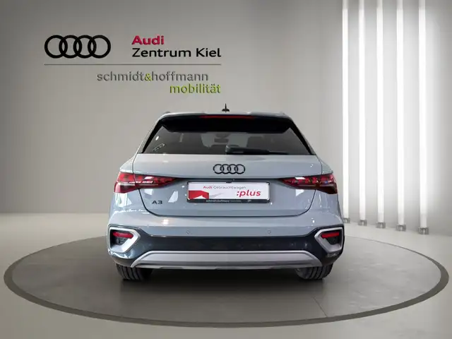 Audi A3 view 5