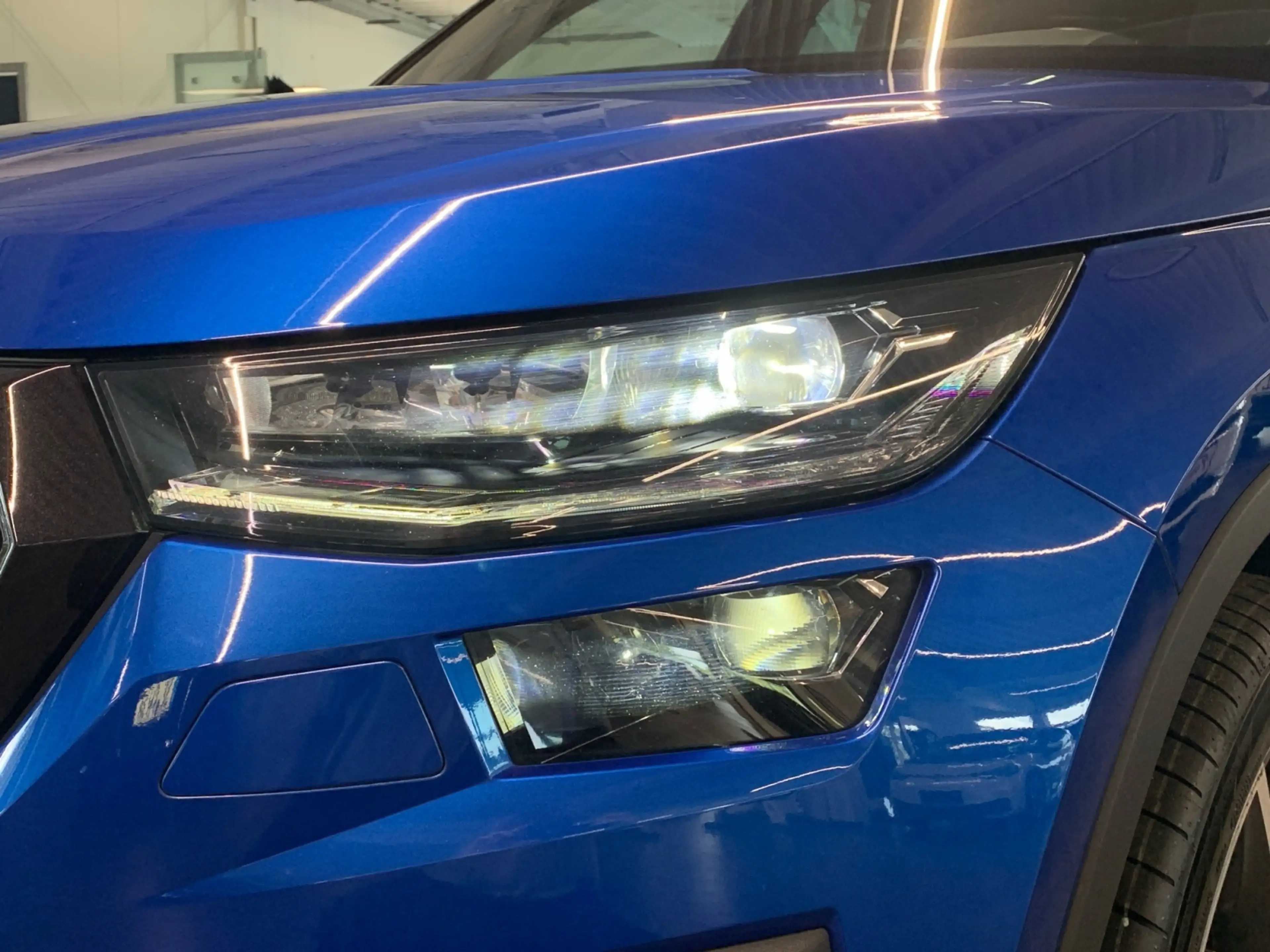Skoda Kodiaq Sportline 2.0 TDI 4x4 AHK PANO APP NAVI KAMERA — photo 4