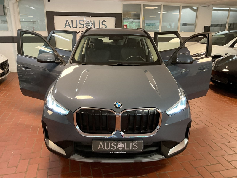 BMW X1 20i sDrive LED,Parkassist,Rückfahrkamera — photo 12
