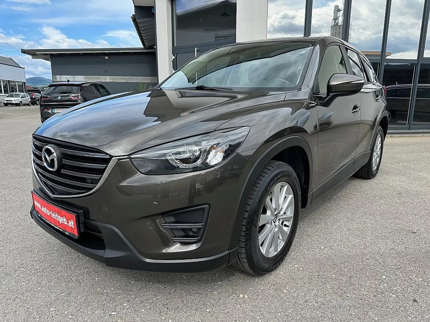 Mazda CX-5 CD150 Attraction Коричневий - 1