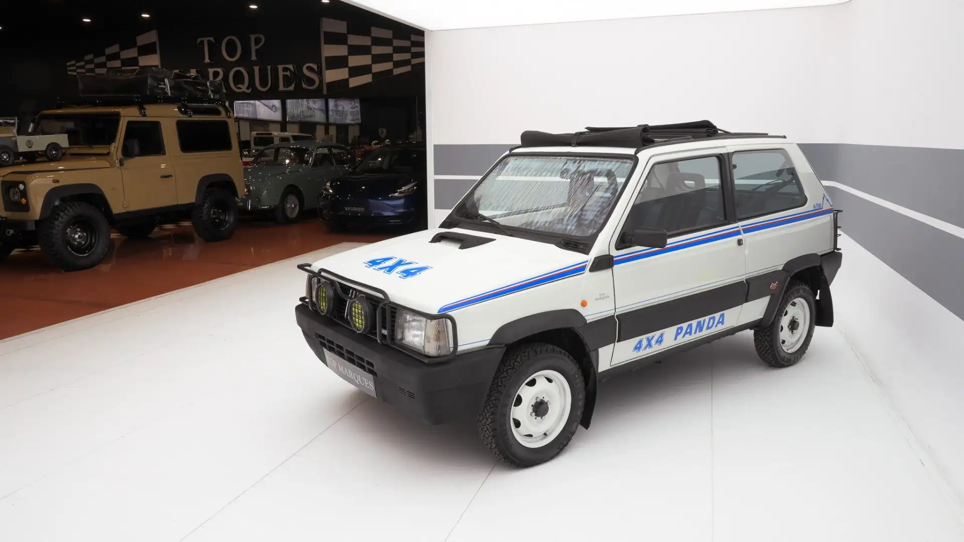 Fiat Panda 4x4 Val d'Isere Wit - 1