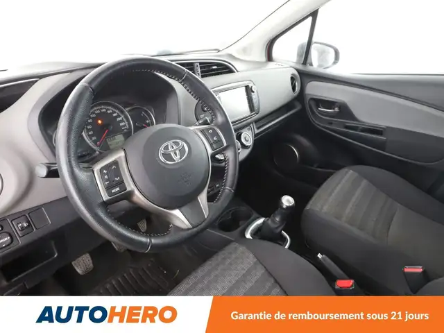 Toyota Yaris view 11