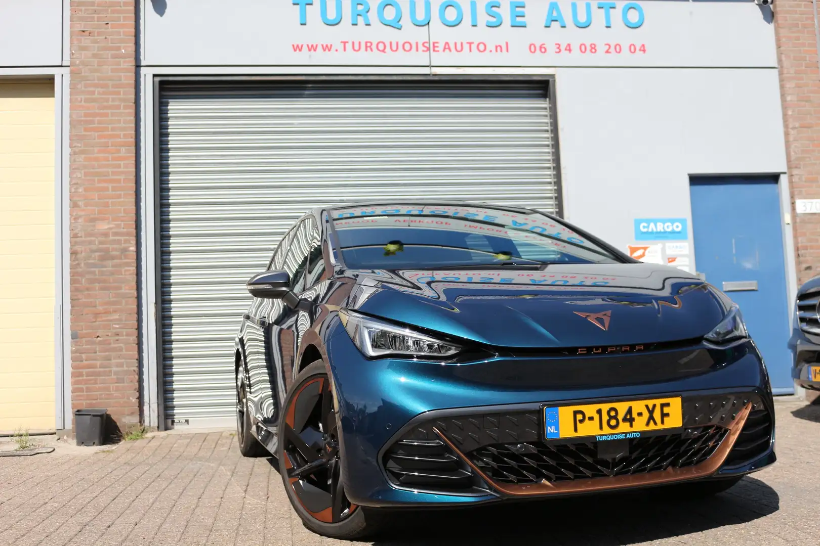 CUPRA Born CUPRA BORN 204 PK Copper One KeyLess Pano 62 kWh Albastru - 1