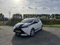 Toyota Aygo Aygo 1.0 VVT-i x-cite Alb - thumbnail 1