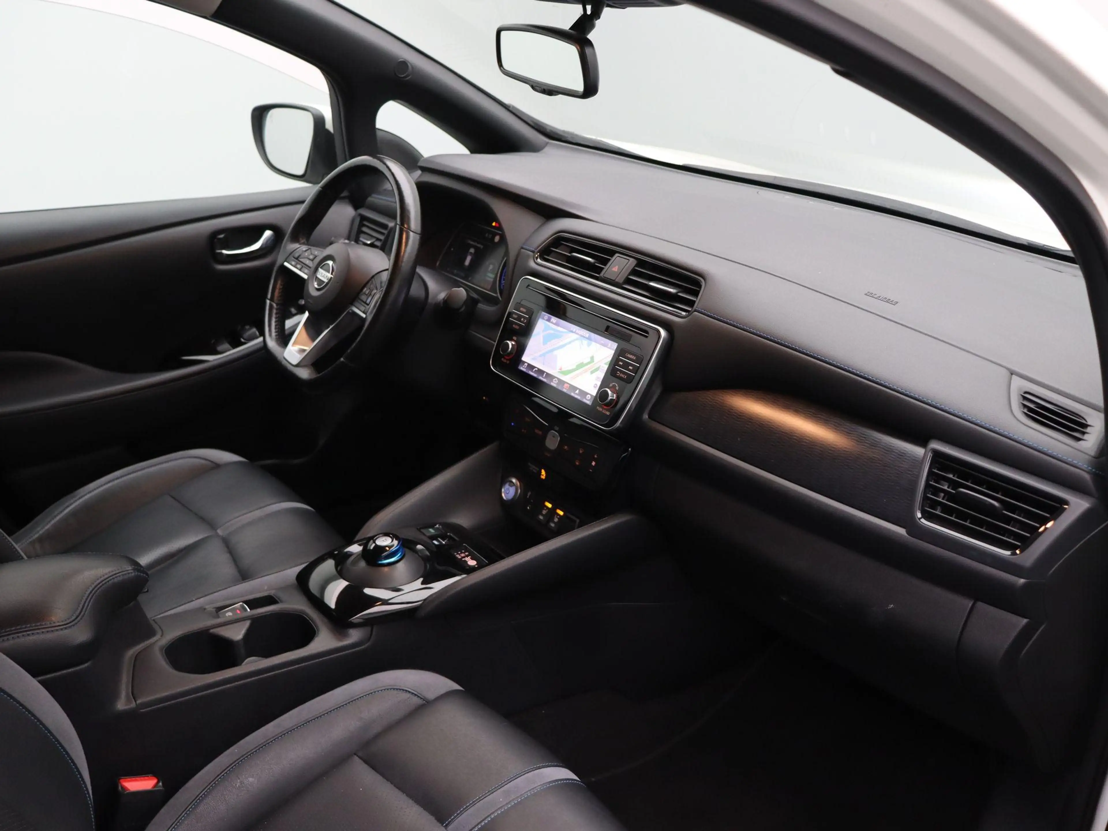 Nissan Leaf Tekna 40 kWh | Bose Premium Audio | 87% SoH | Adap — photo 6