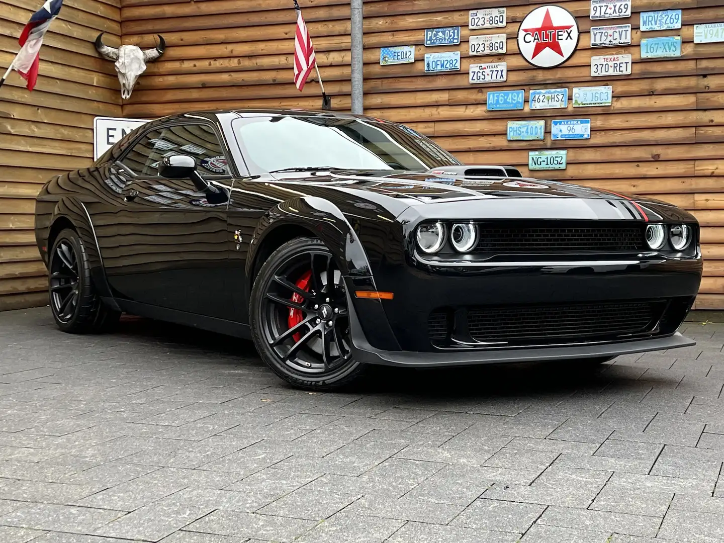 Dodge Challenger SRT 392 6,4L Shaker Widebody Alpine Siyah - 2
