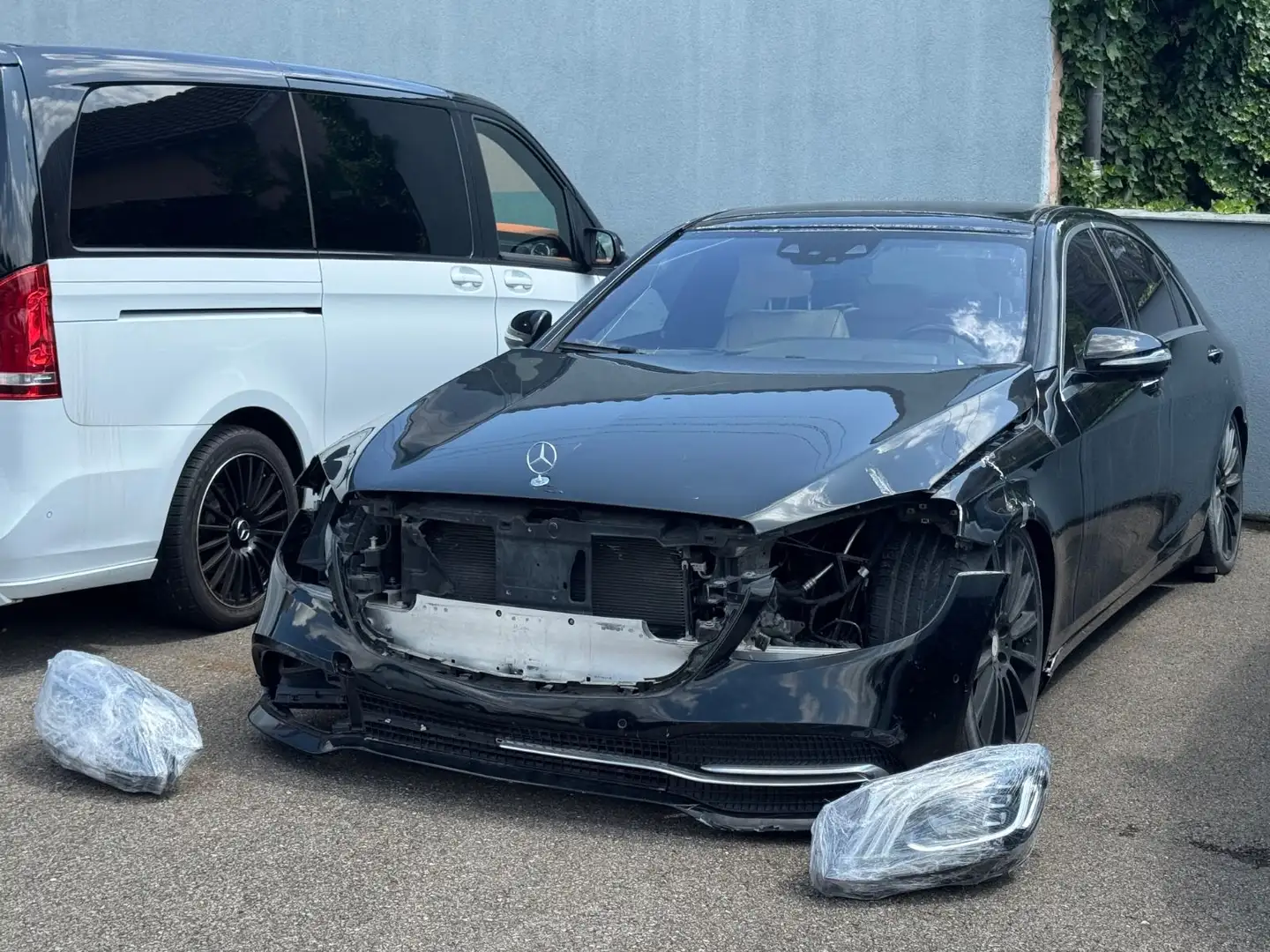 Mercedes-Benz S 560 L Pano*Burm*Multibeam*360*Massage*Air*HUD* Чорний - 2