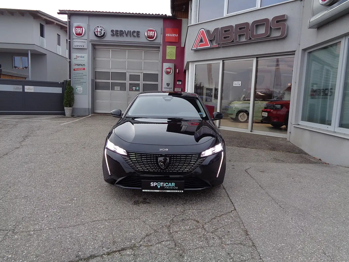 Peugeot 308 SW Hybrid 145 e-DSC6 Allure Mildhybrid Schwarz - 2