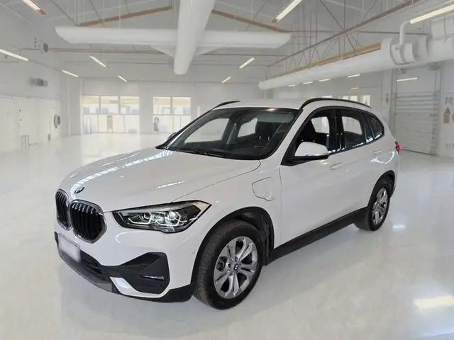 BMW X1 XDRIVE 25E BUSINESS ADVANTAGE AUTOMATICO SUV