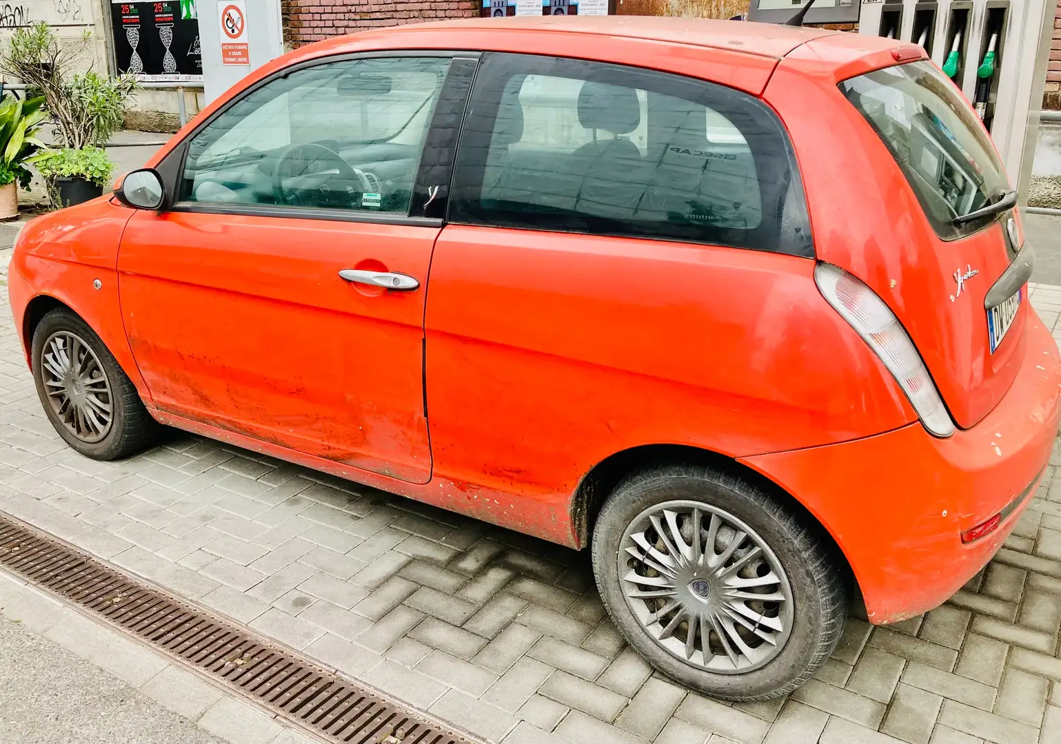 Lancia Ypsilon Ypsilon II 2007 1.2 8v New Oro (oro) Orange - 2