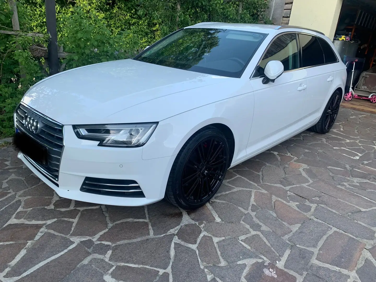 Audi A4 A4 Avant 3.0 TDI quattro tiptronic Weiß - 1