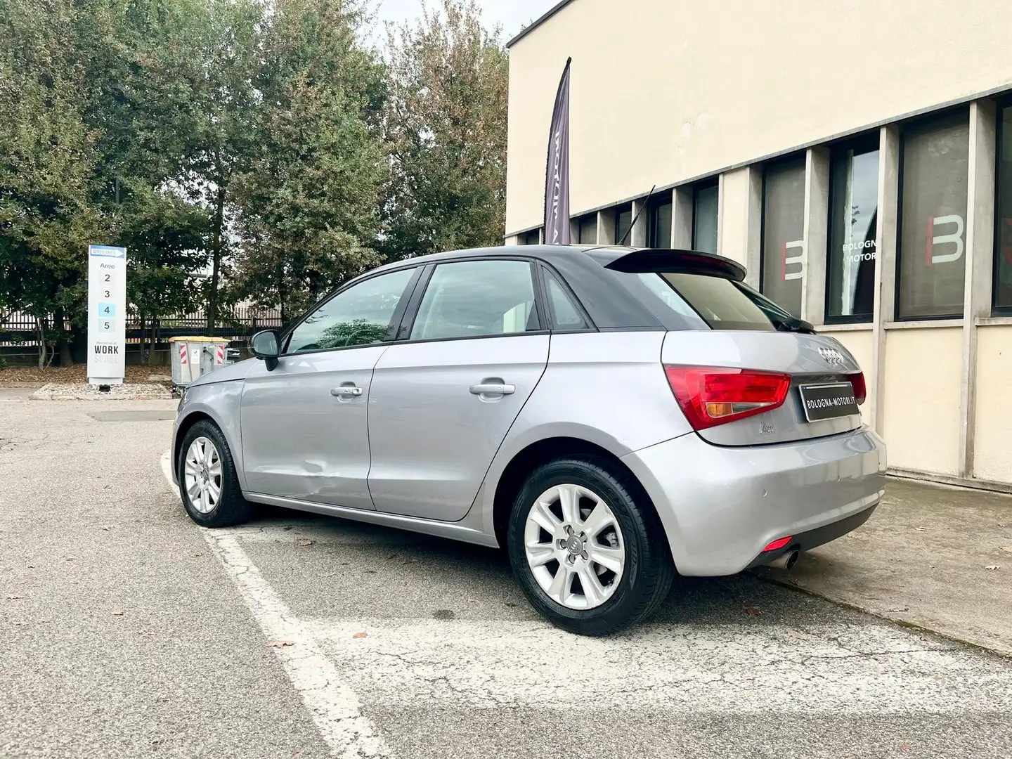 Audi A1 Silber - 2
