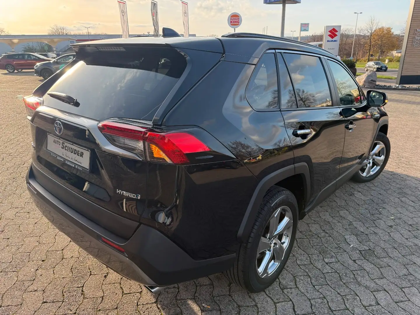 Toyota RAV 4 4 Hybrid 4x4 Lounge **ALLRAD** Schwarz - 2