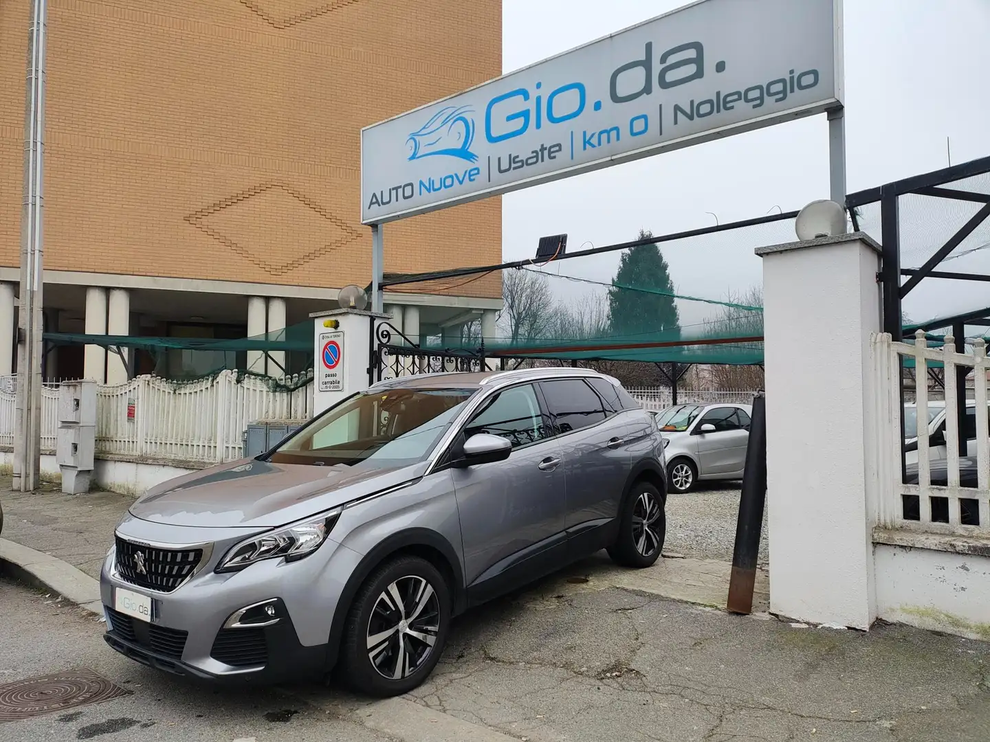 Peugeot 3008 1.5 HDI 130CV KM 132554- 2018 DISTRIBUZIONE OK!!!! Gris - 1