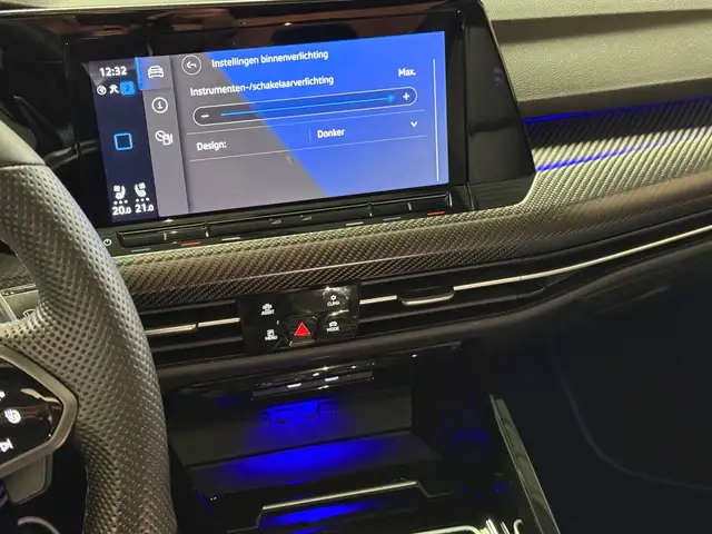 Volkswagen Golf view 21