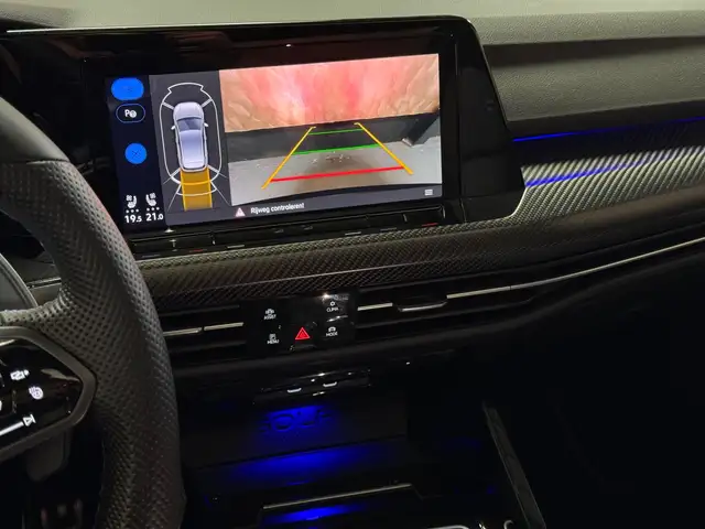 Volkswagen Golf view 19
