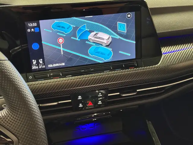 Volkswagen Golf view 25