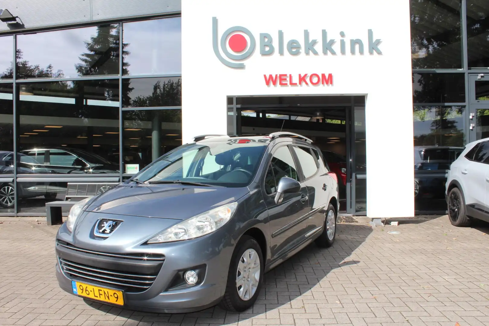 Peugeot 207 SW 1.4 VTi XS Grijs - 1