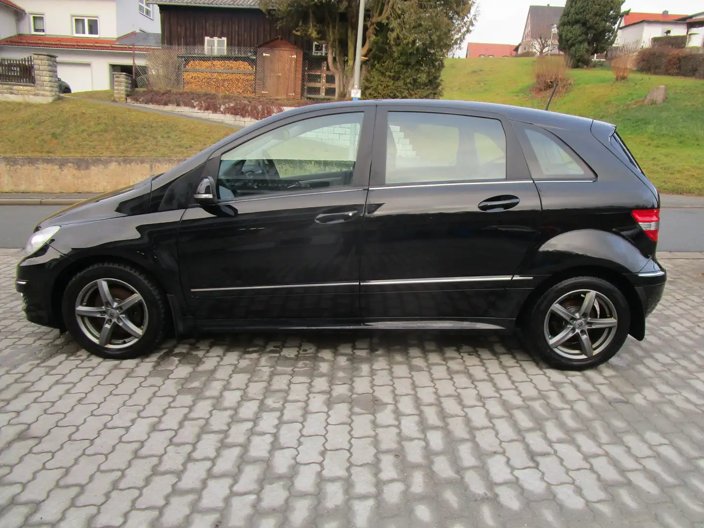 Mercedes-Benz B 180 B 180 CDI (245.207) Schwarz - 2
