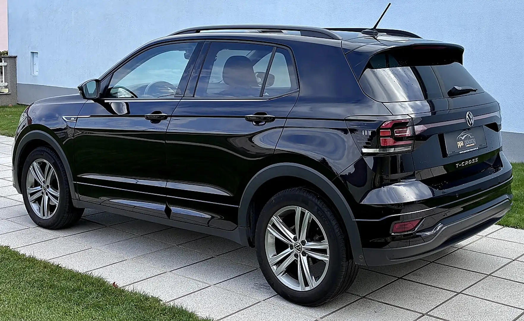 Volkswagen T-Cross 1.0 TSI R-Line Schwarz - 2