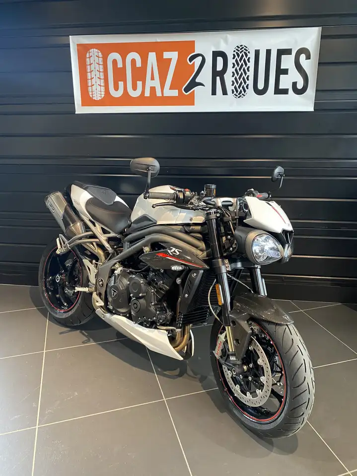 Triumph Speed Triple 1050