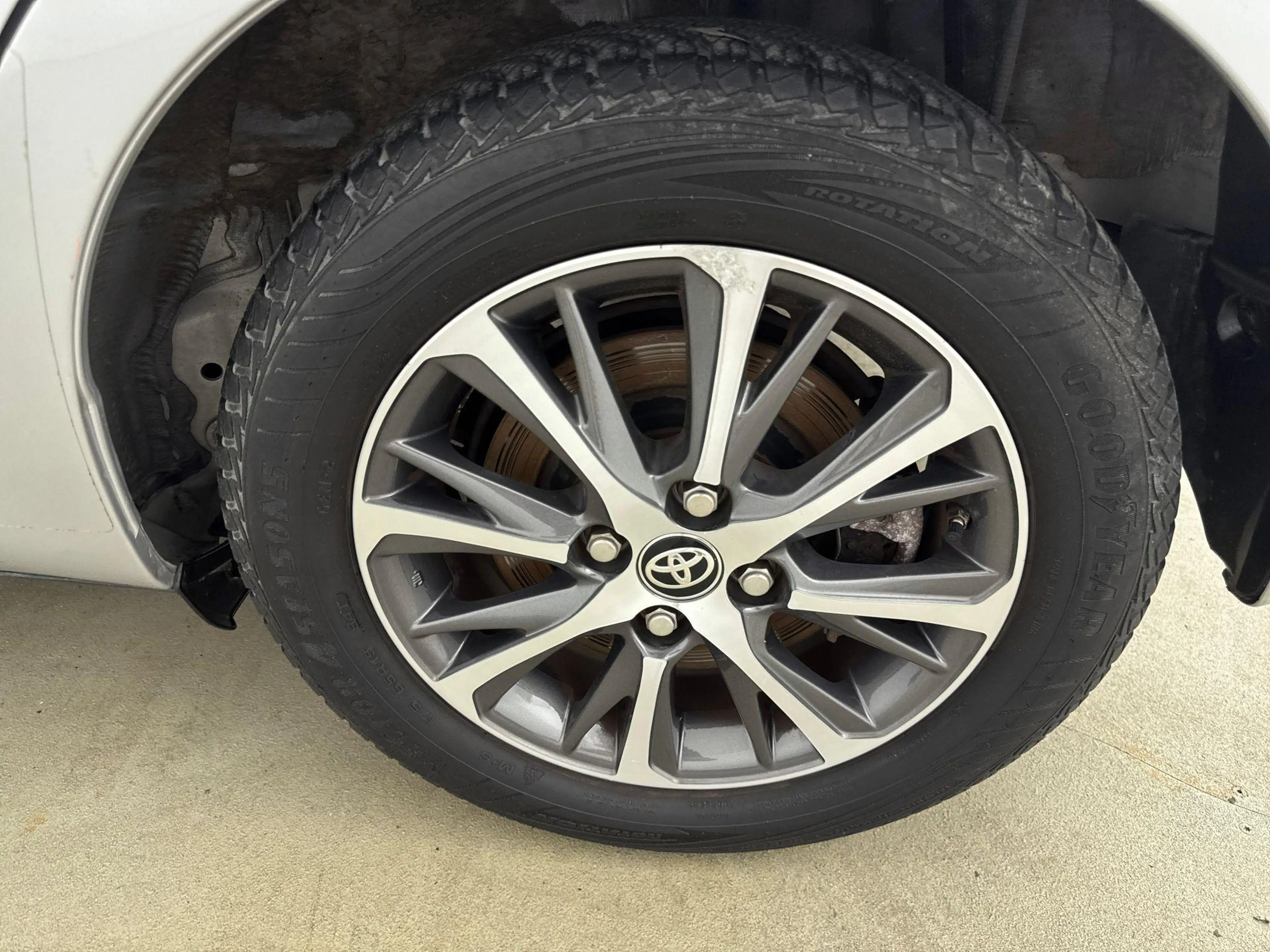 Toyota Yaris 1.5 HYBRID Y20 LIMITED | ALL SEASONS | PDC | CAMER — photo 11