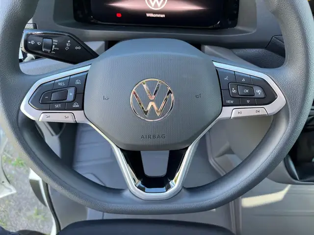 Volkswagen Crafter view 9