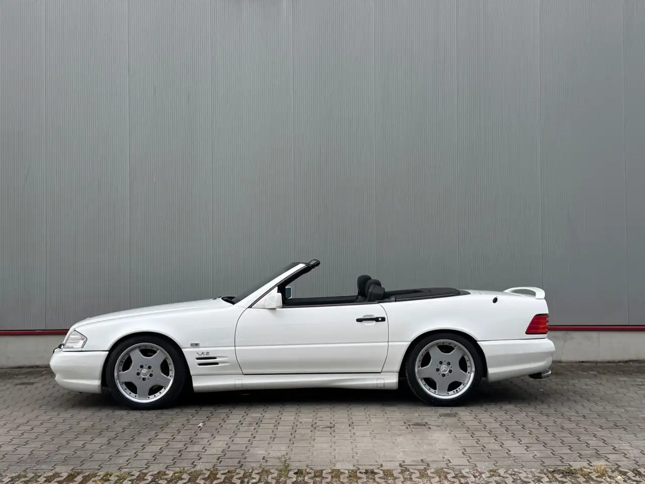 Mercedes-Benz SL 600 6.0 AMG Deutsche Erstauslieferung, foto 3