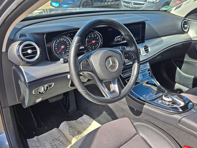 Mercedes-Benz E 200 Aut, GARANTIE, LED, Teilleder, PDC+RFK,S-H — photo 9