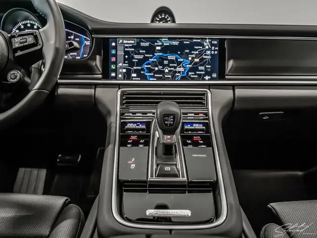 Porsche Panamera 4 E-Hybrid Platinum*LUFT*PANO*21''*HEADUP Ansicht 44