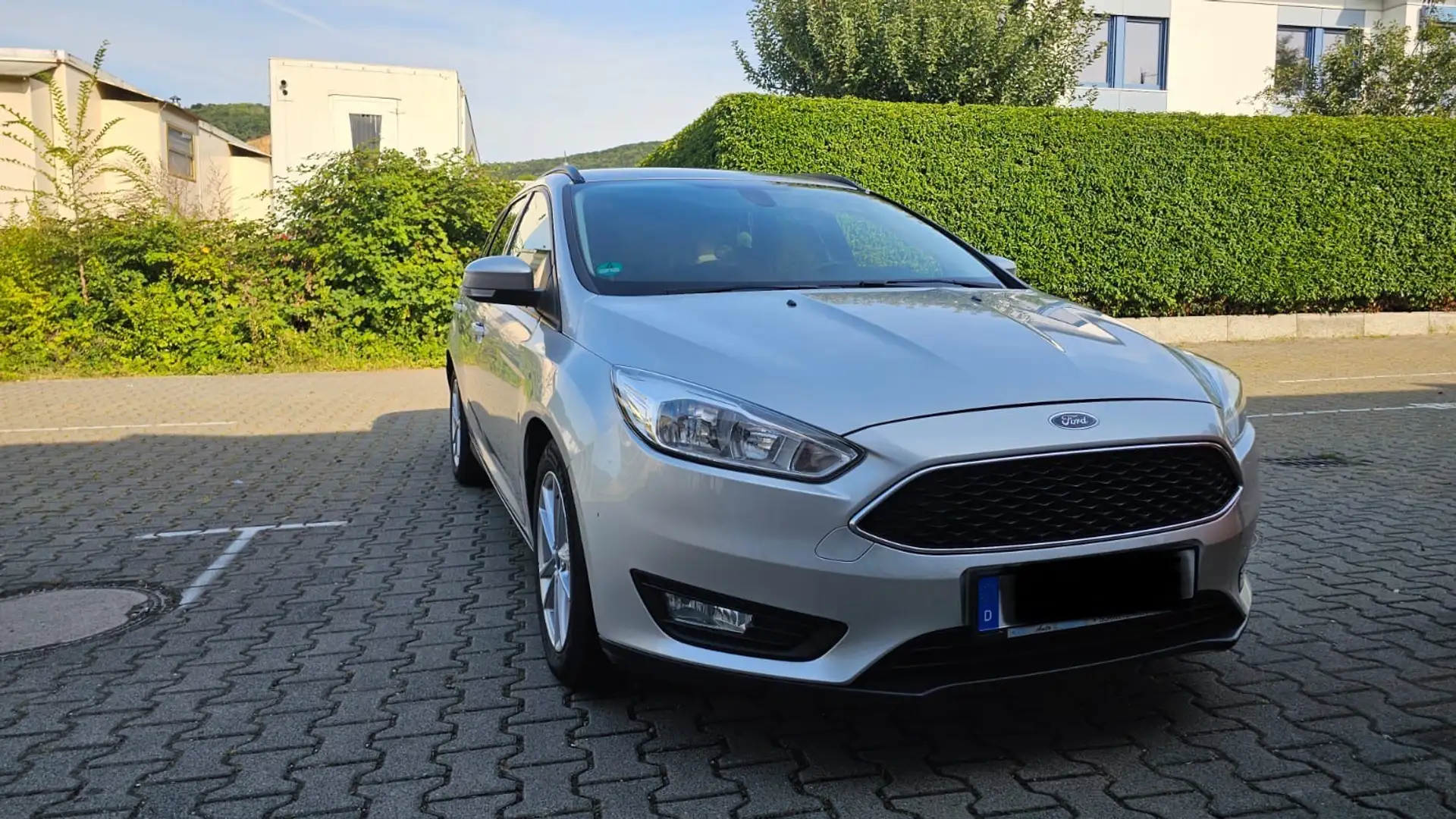 Ford Focus Turnier 1.0 EcoBoost Start-Stopp-System Trend - 1
