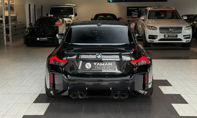 BMW M2 view 12