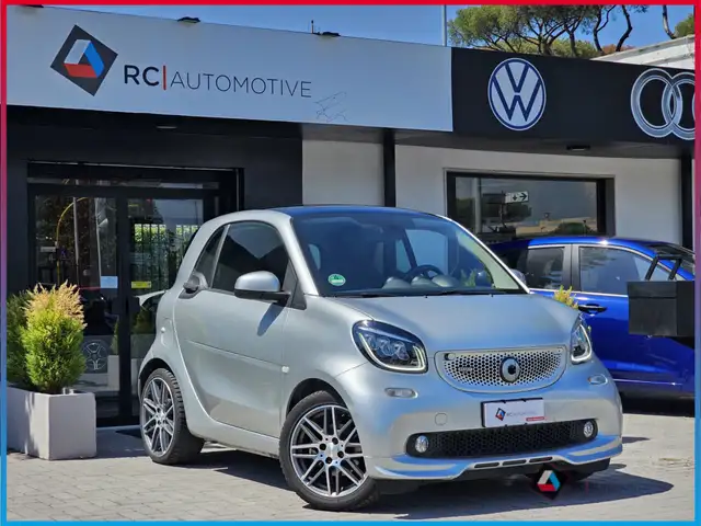 smart forTwo 0.9 t Brabus 109cv twinamic