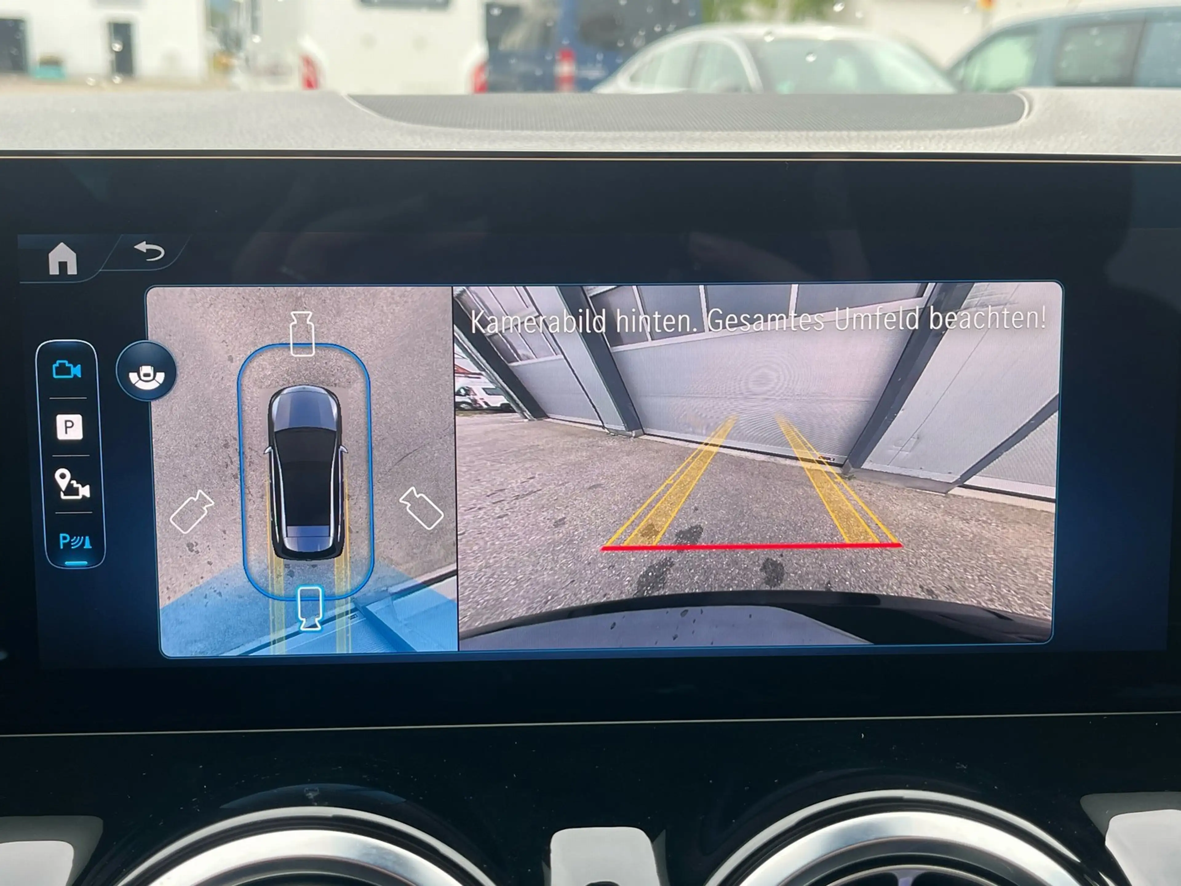 Mercedes-Benz B 220 4MATIC AMG KeyGo LED 360° Distronic — photo 14