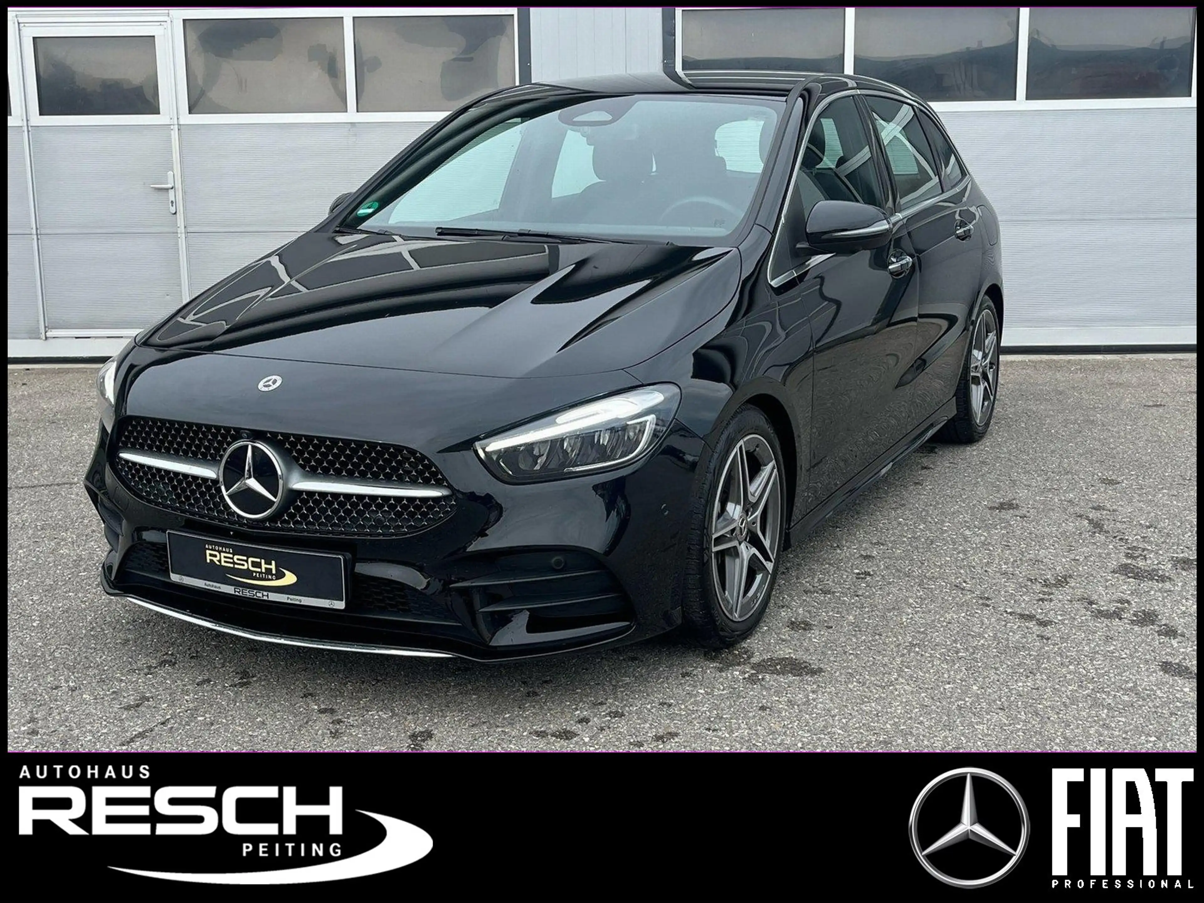 Mercedes-Benz B 220 4MATIC AMG KeyGo LED 360° Distronic