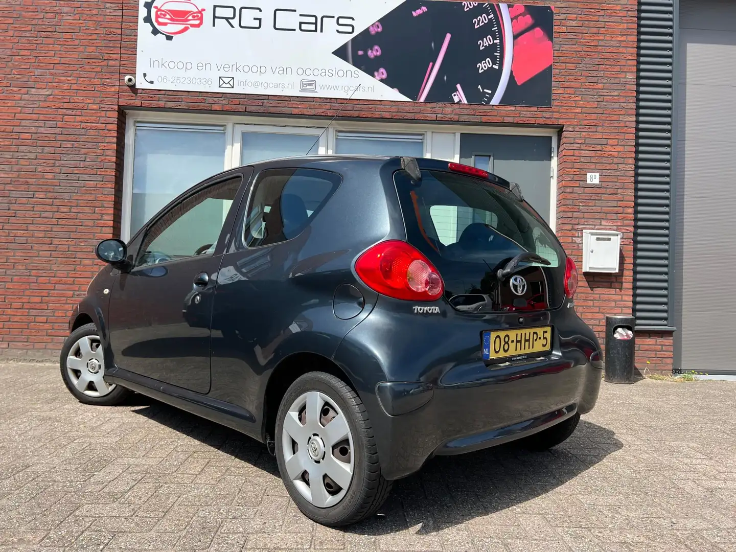 Toyota Aygo 1.0-12V + / Airco Grijs - 2