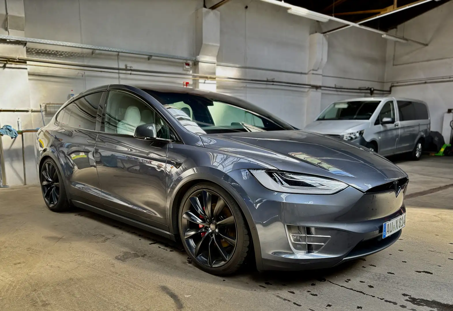 Tesla Model X Performance Raven 6 Sitze 22“ SR/WR AHK P100DL Gris - 2