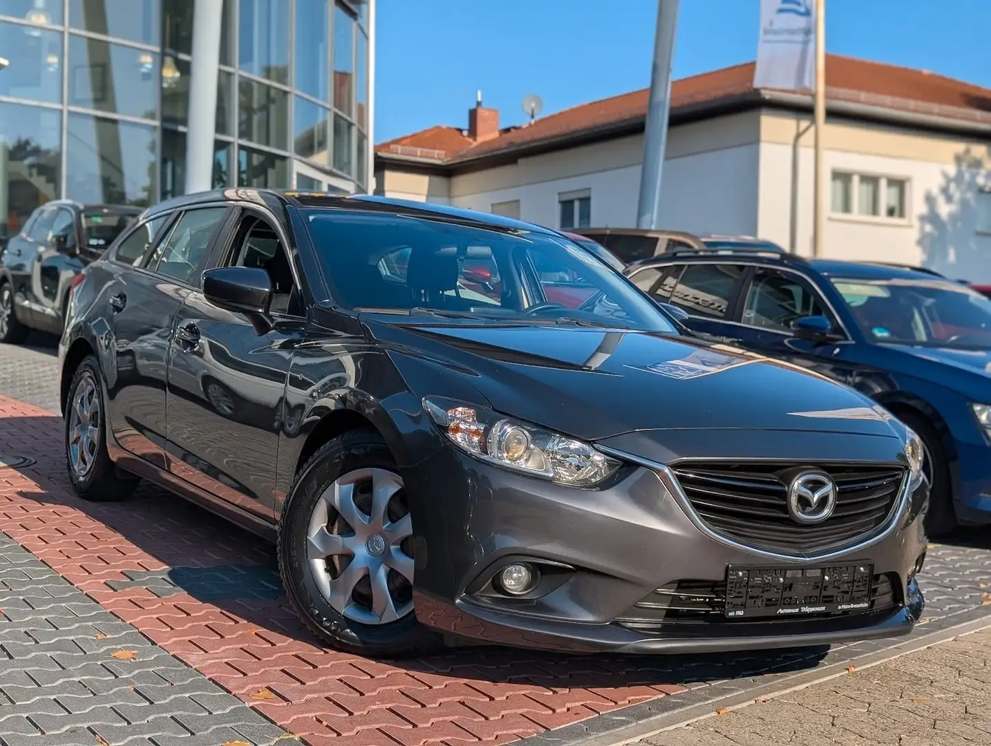 Mazda 6 Kombi Kizoku AHK. Navi. BT. Grau - 2
